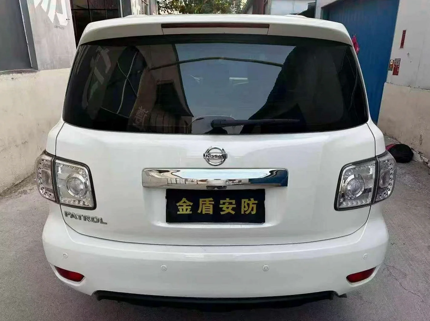 日产途乐 内饰后排