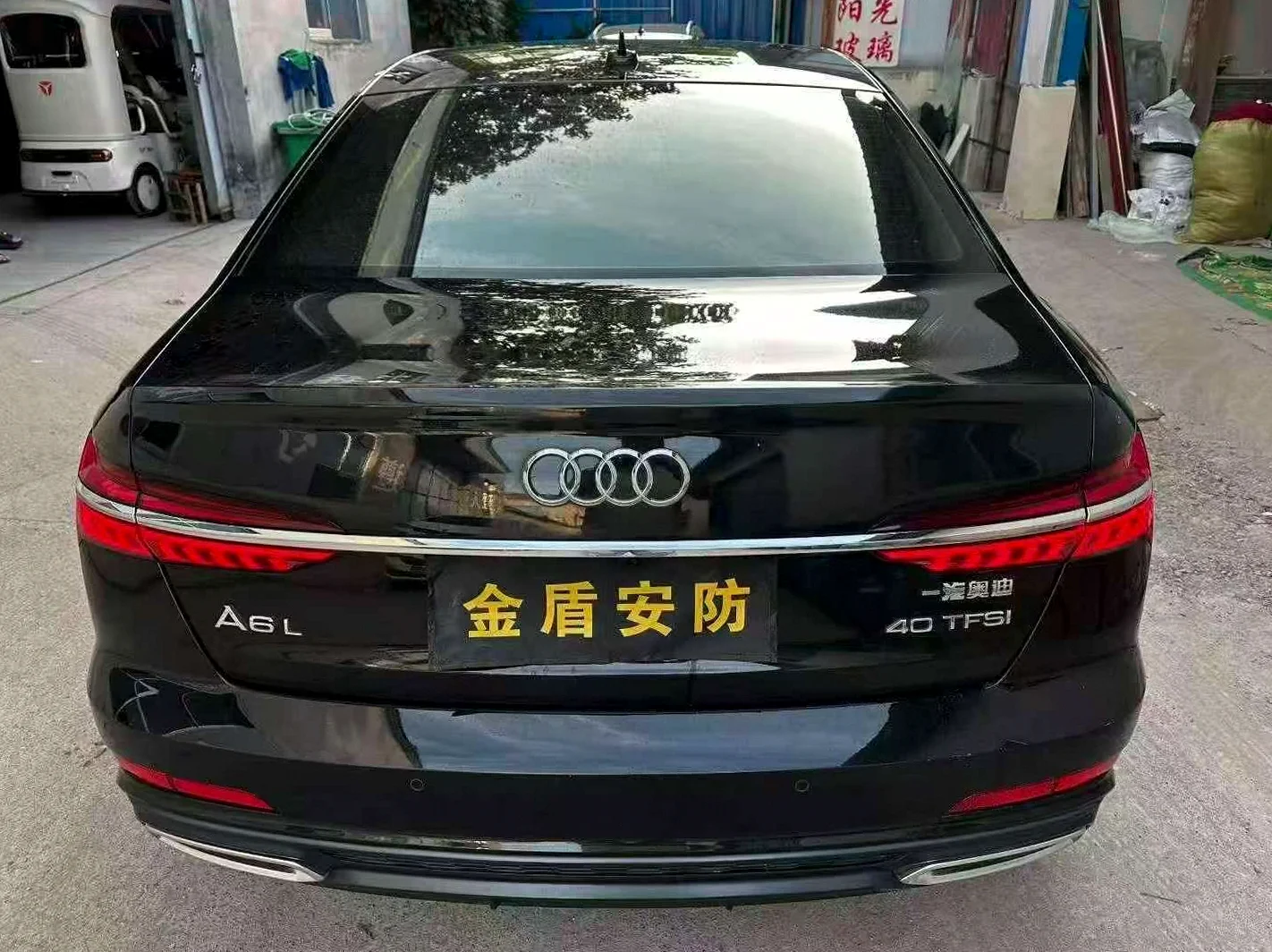 奥迪A6L 内饰后排