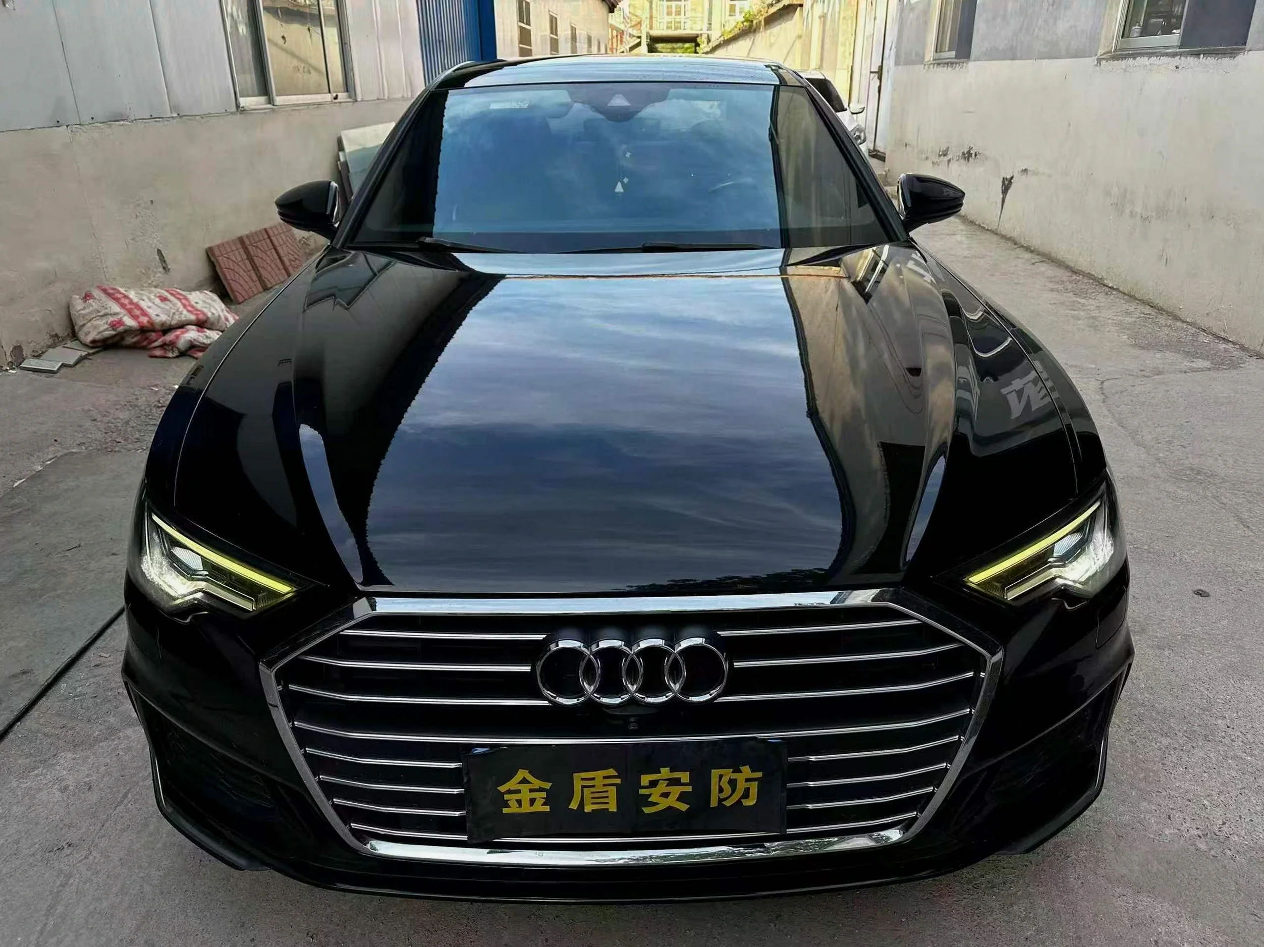 奥迪A6L 正面外观二