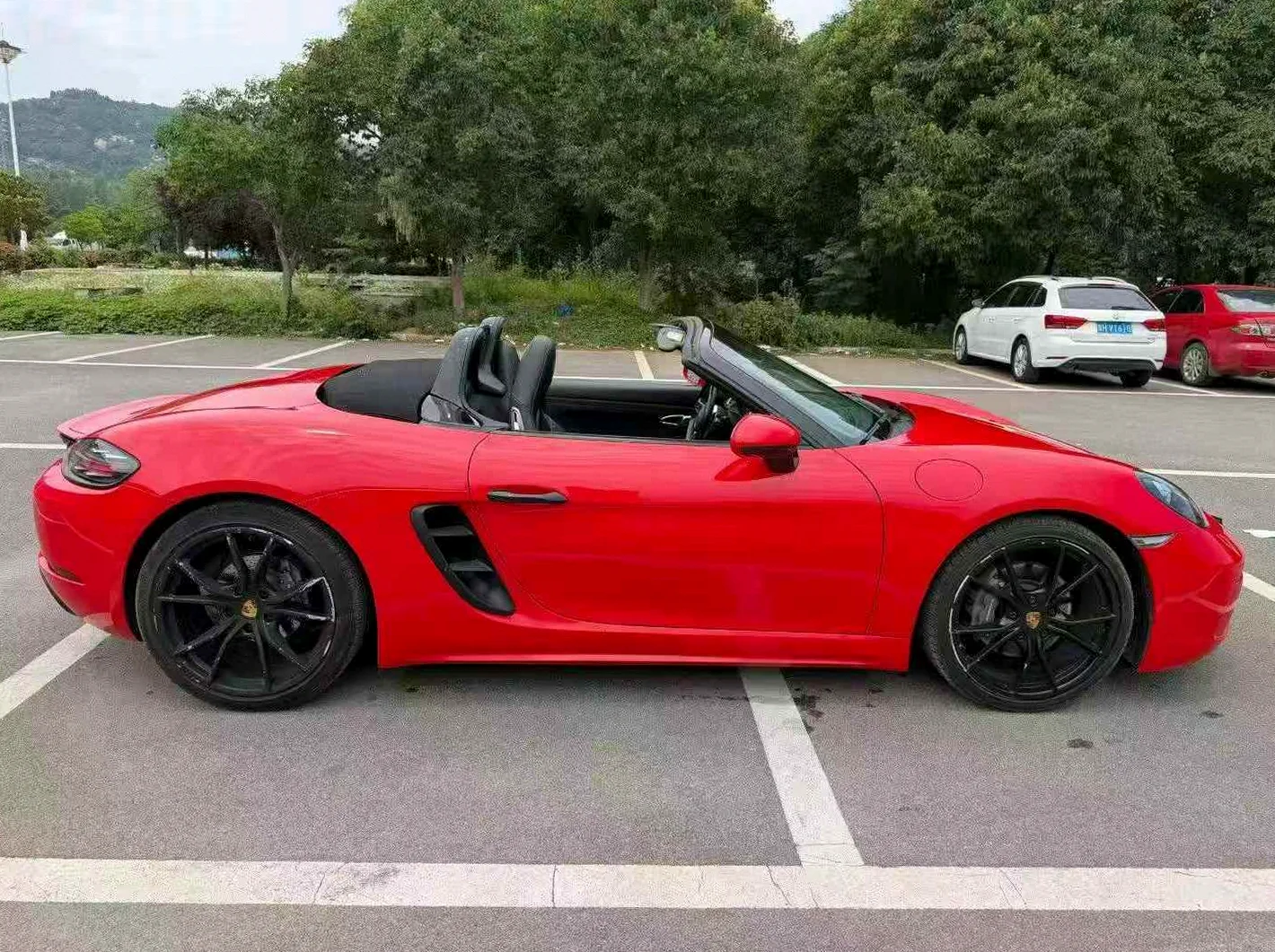 保时捷Boxster 后面外观二