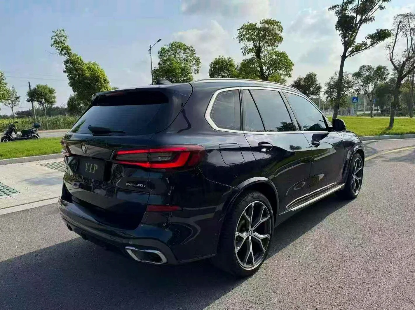 宝马X5 后面外观二