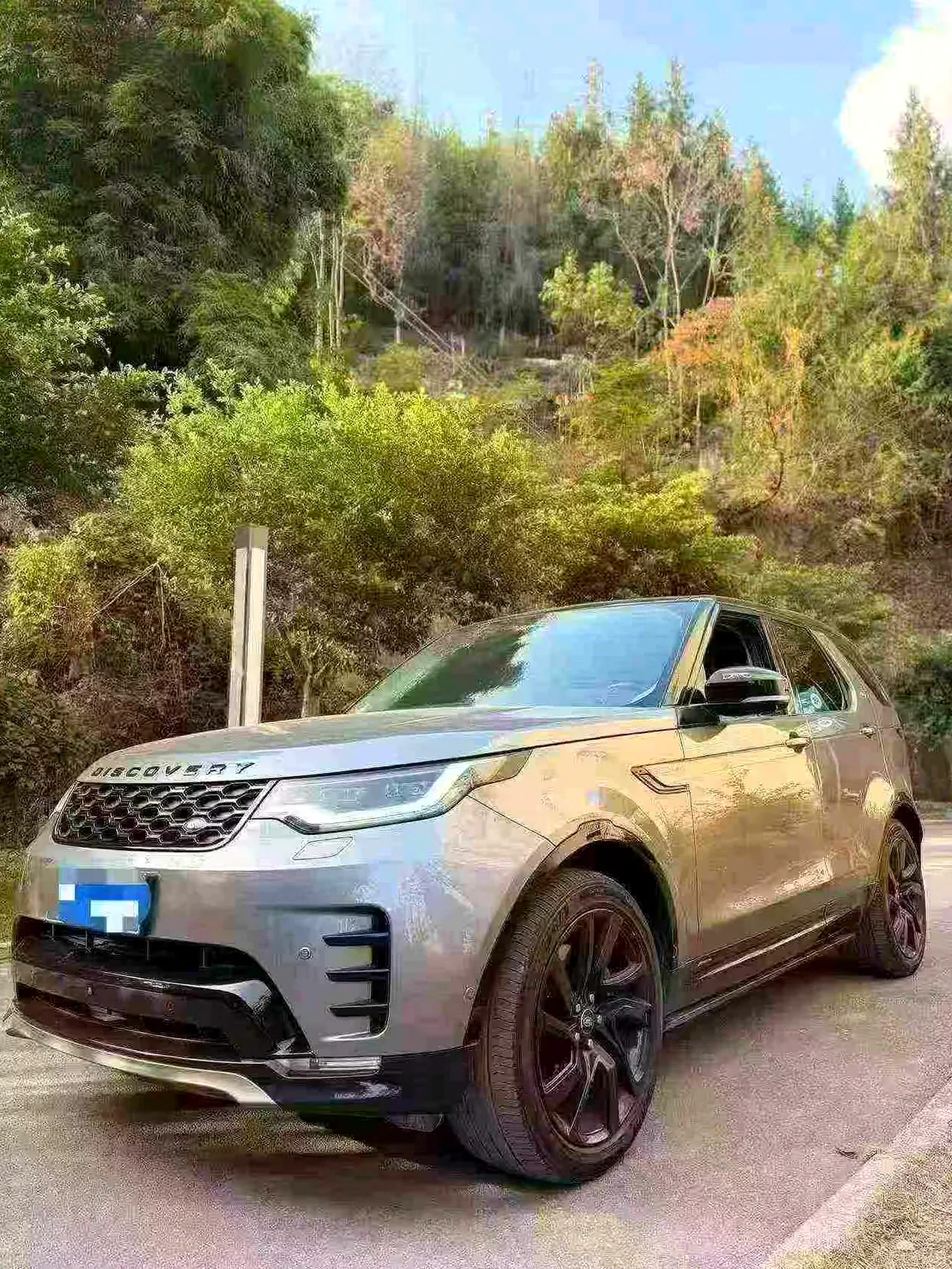路虎发现 正面外观二