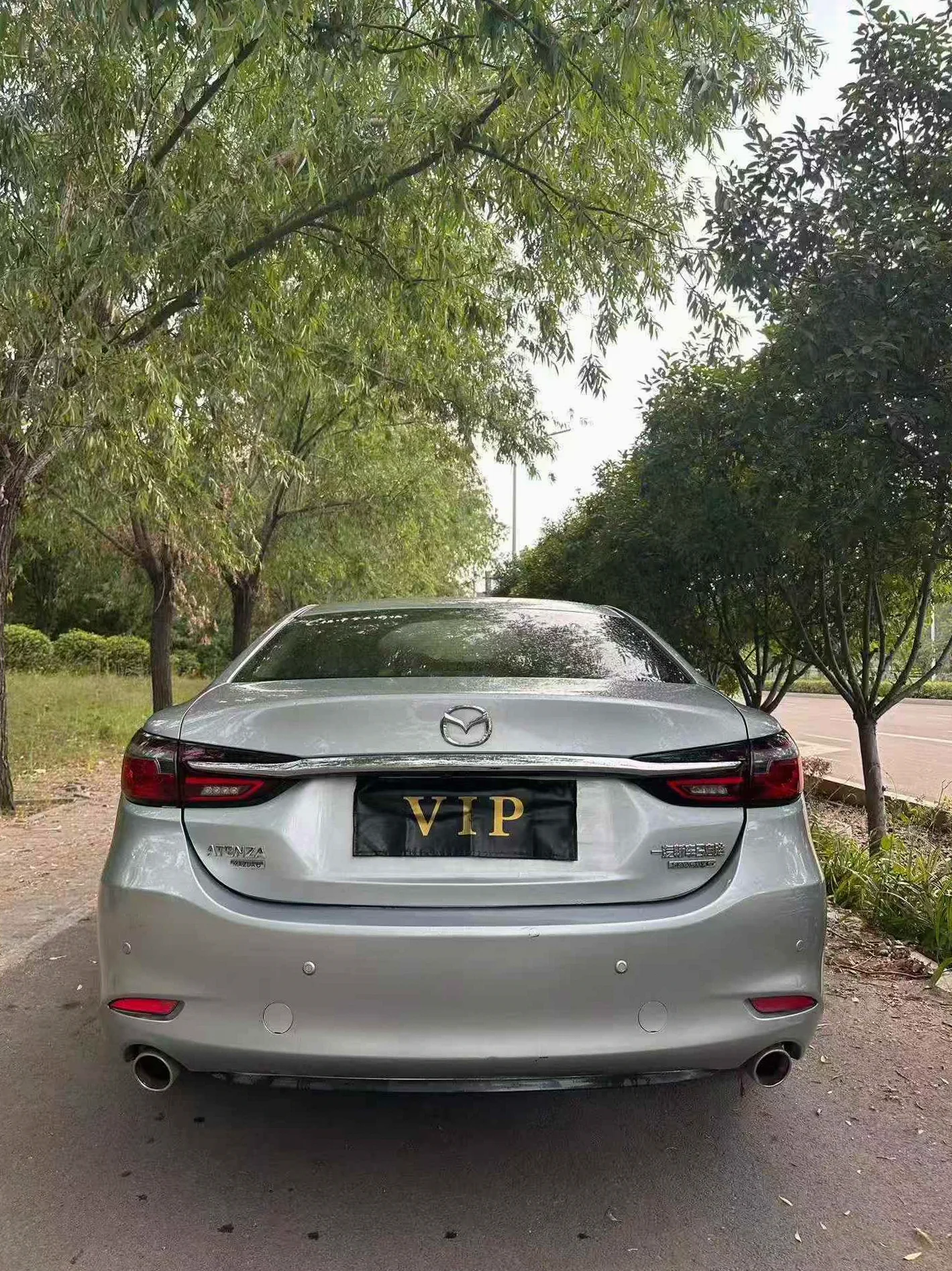 马自达阿特兹 后面外观一
