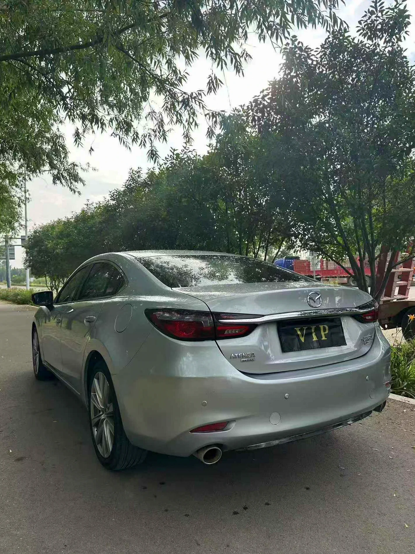 马自达阿特兹 后面外观三
