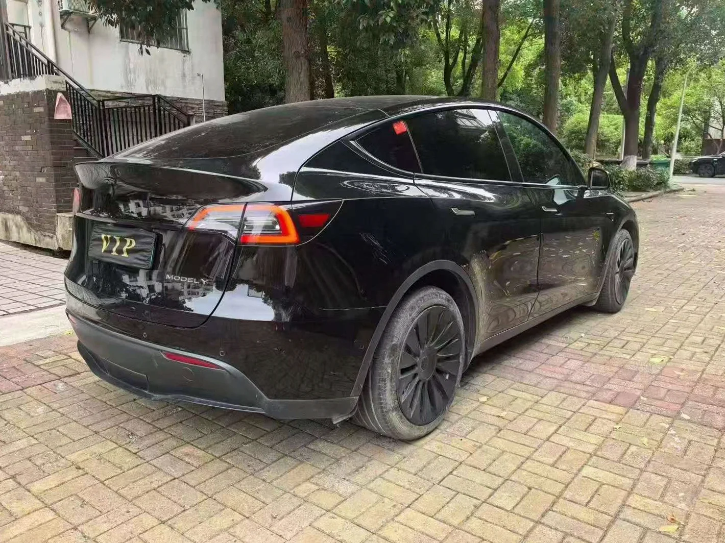 特斯拉MODEL 后面外观三