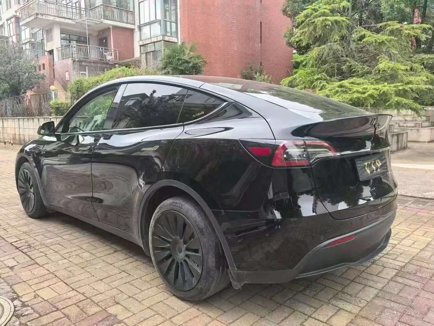 特斯拉MODEL 后面外观二