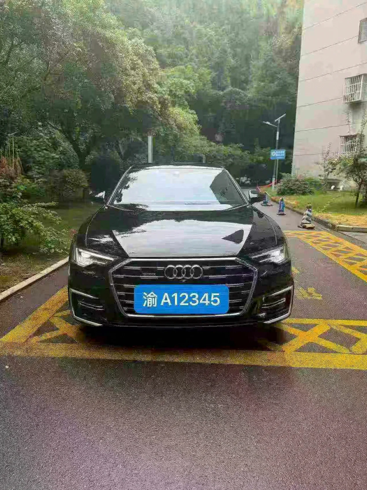 奥迪A6L 正面外观二