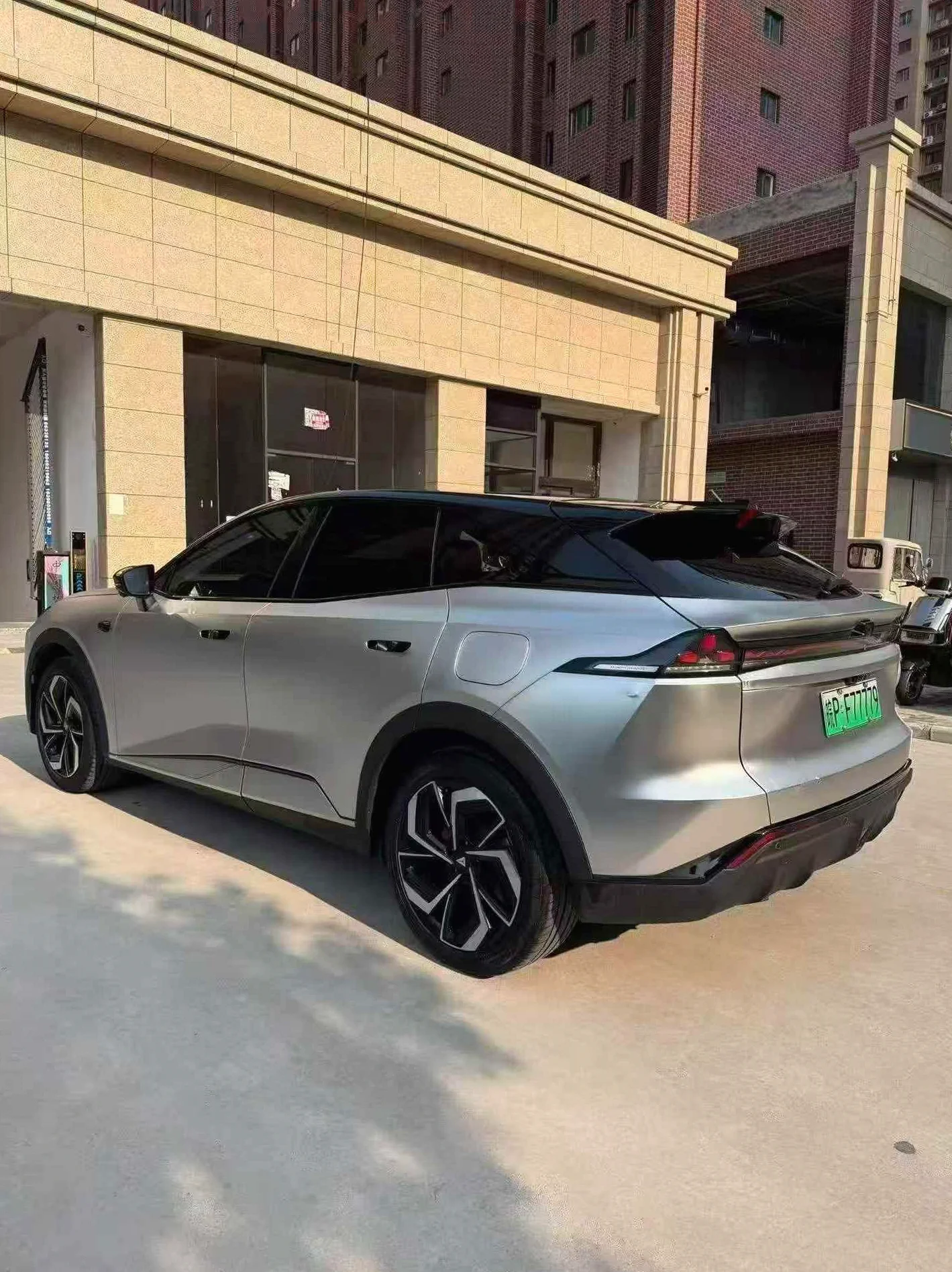 长安汽车深蓝 后面外观三