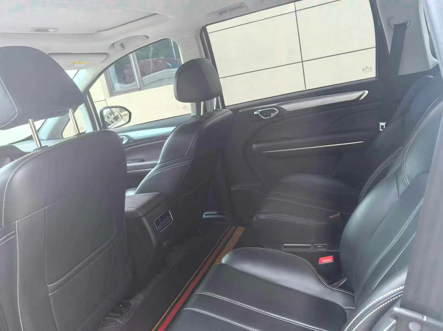 传祺M6 驾驶室