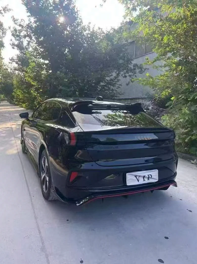 极氪汽车001 后面外观三