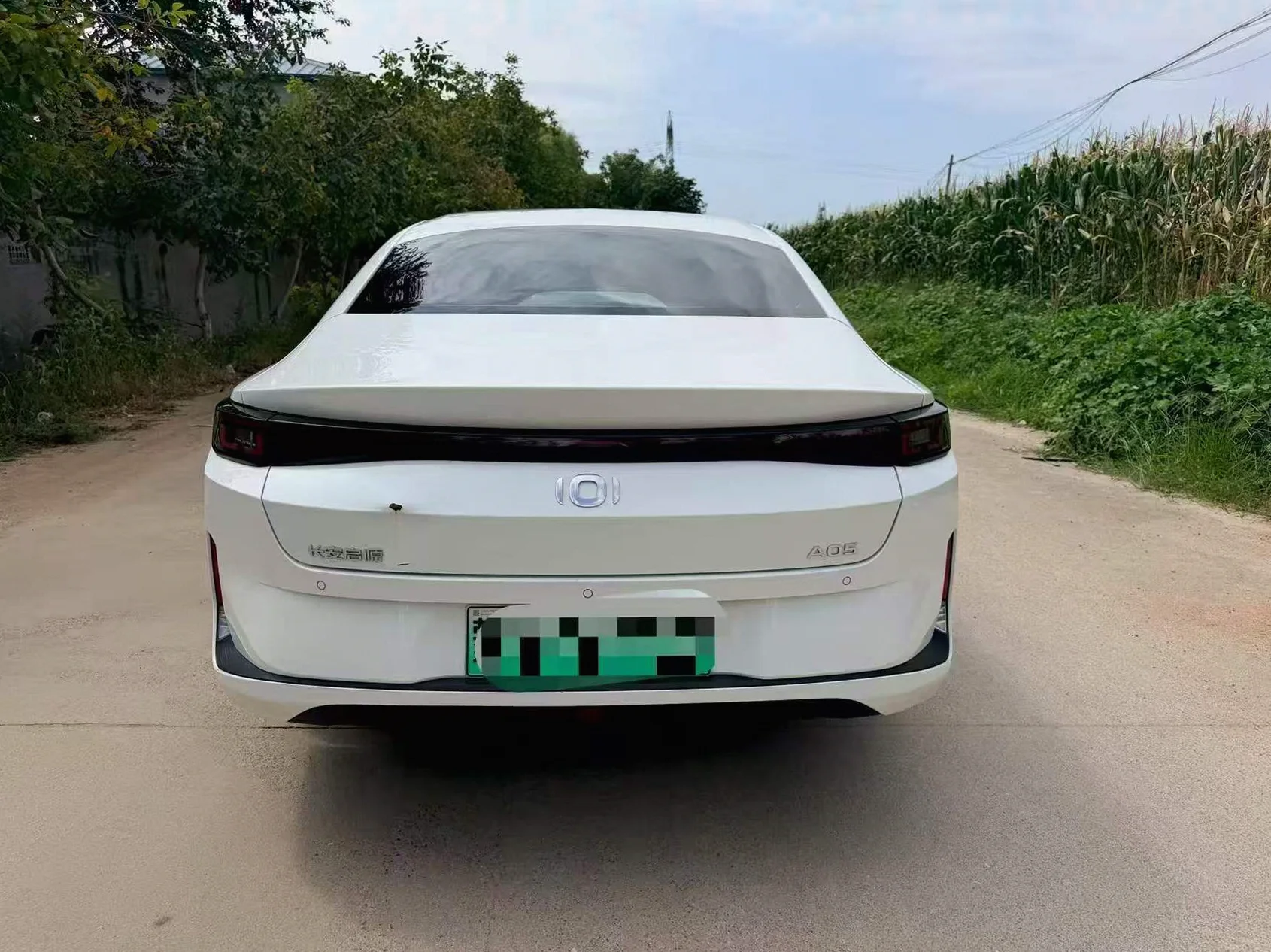 长安汽车启源 后面外观二
