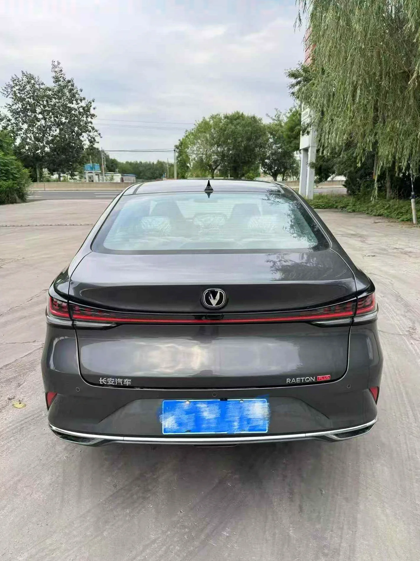 长安汽车锐程 驾驶室
