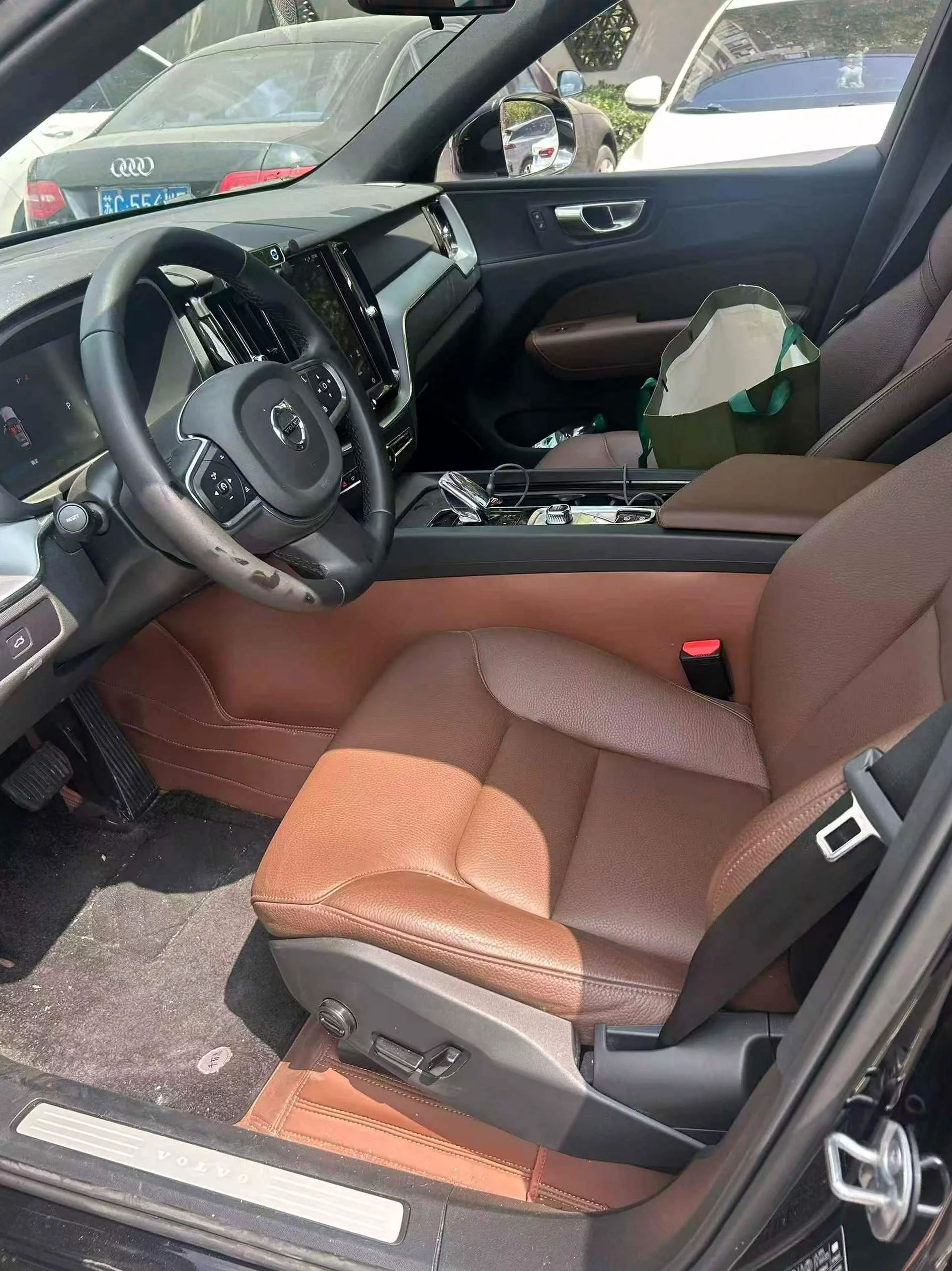沃尔沃XC60 后面外观二