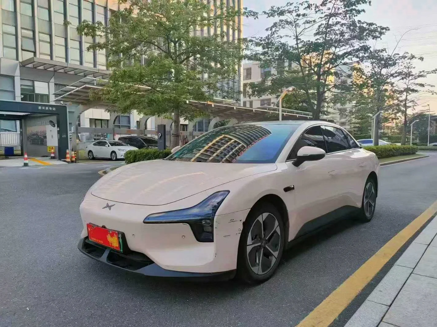 小鹏汽车m03 正面外观二