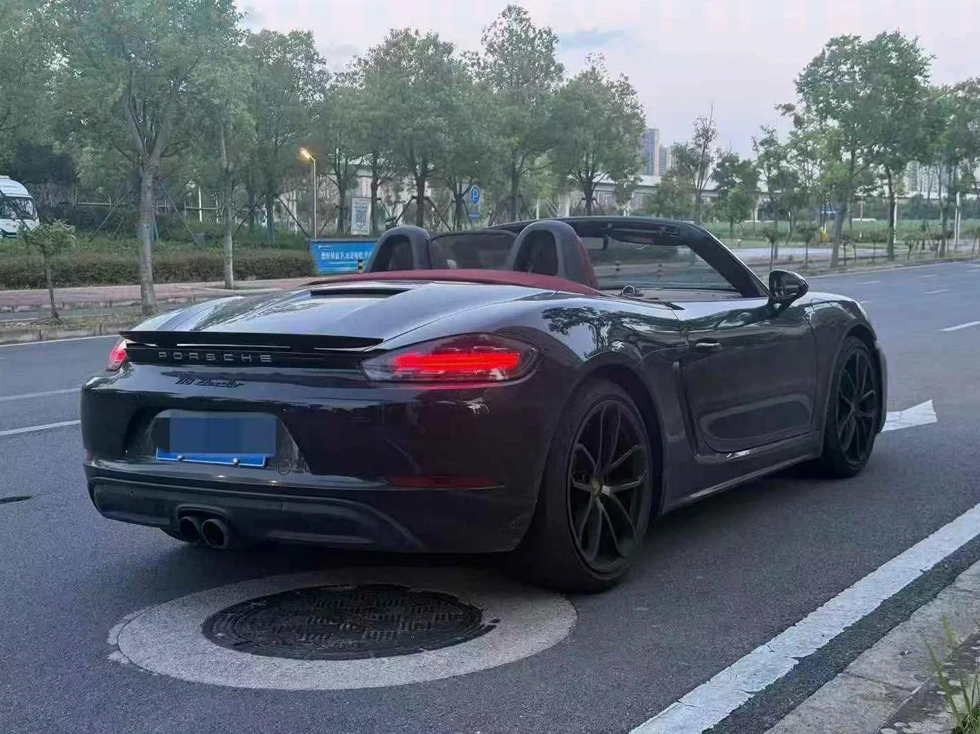 保时捷Boxster 后面外观二