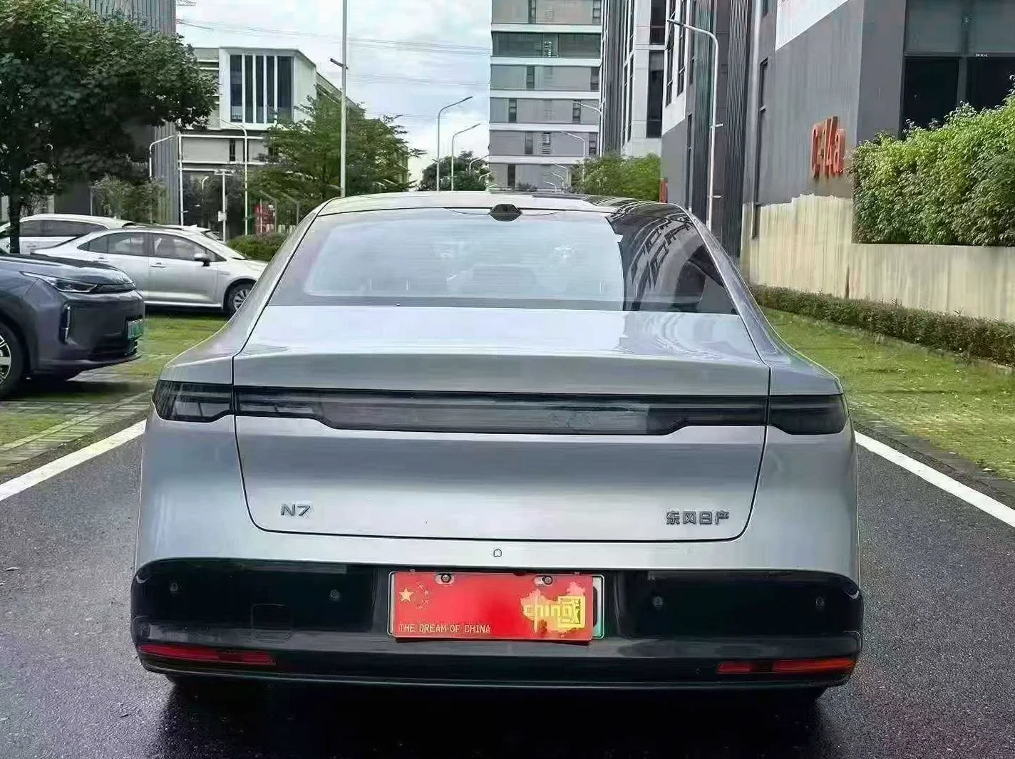 日产N7 后面外观二