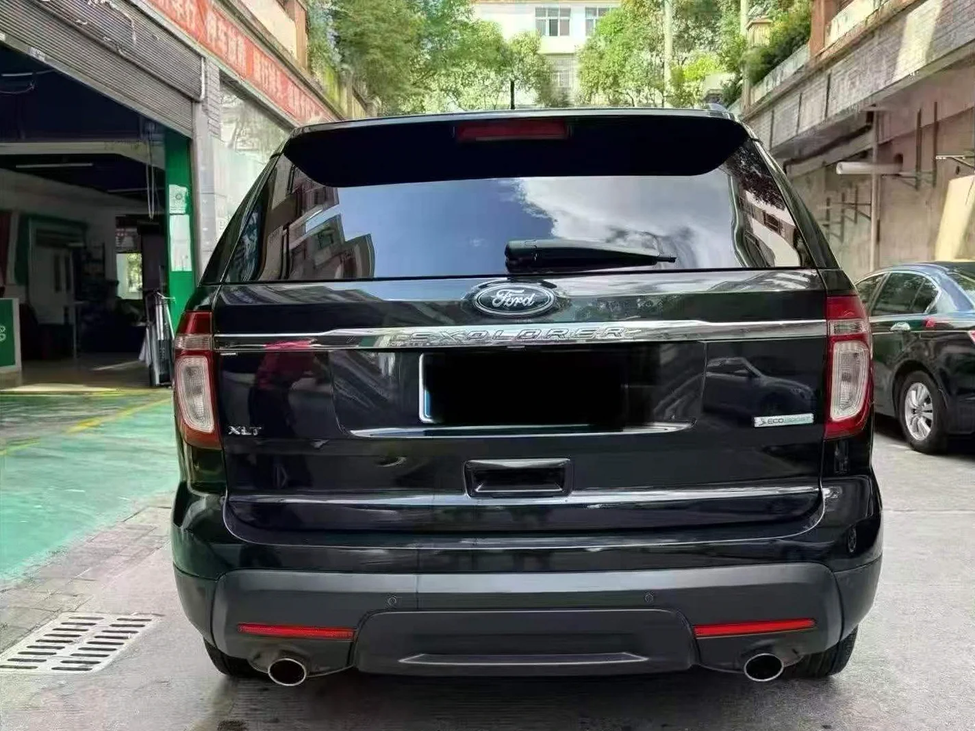 福特探险者 后面外观一