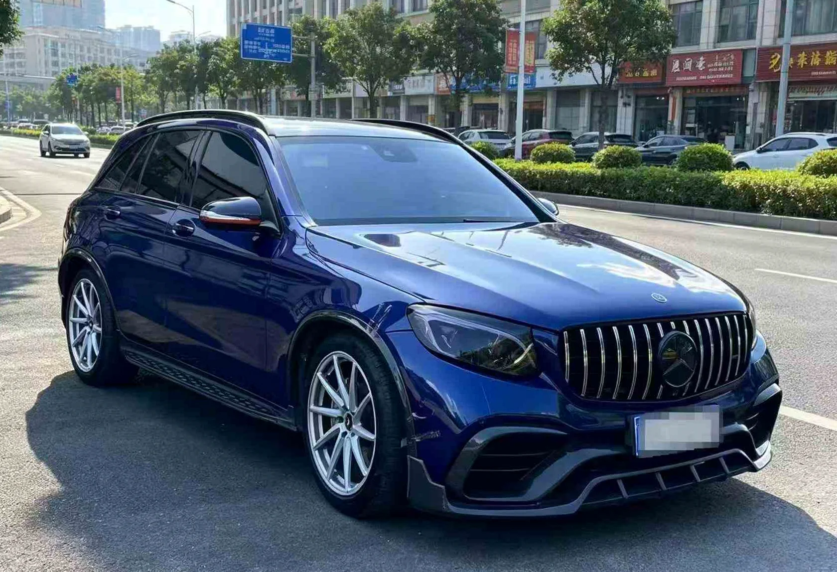 奔驰AMG 正面外观三