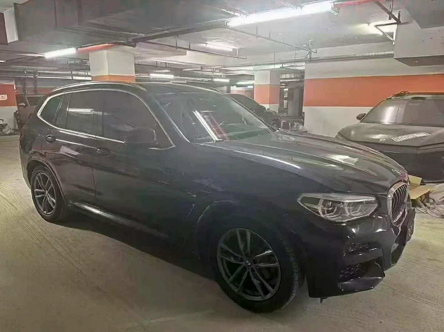 宝马X3 正面外观二