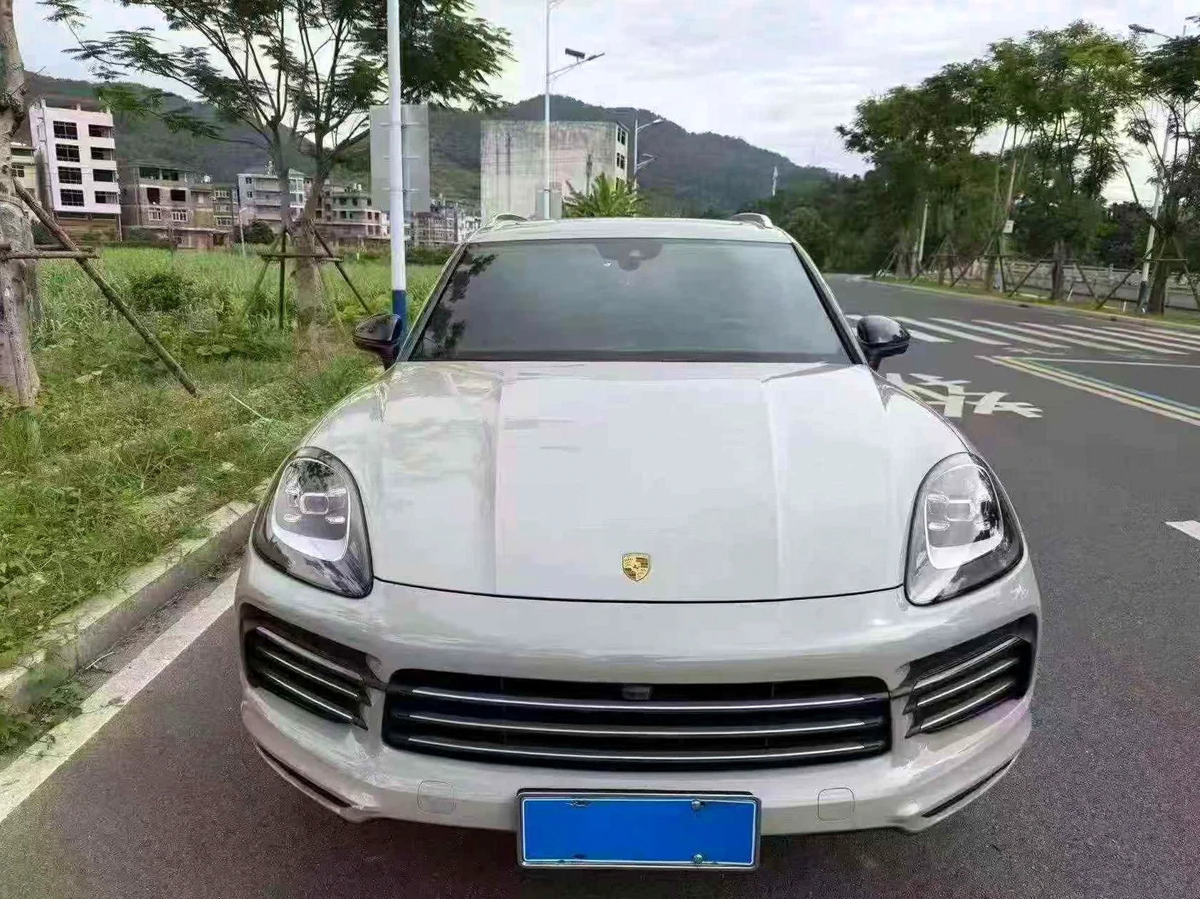 2021款 保时捷 卡宴