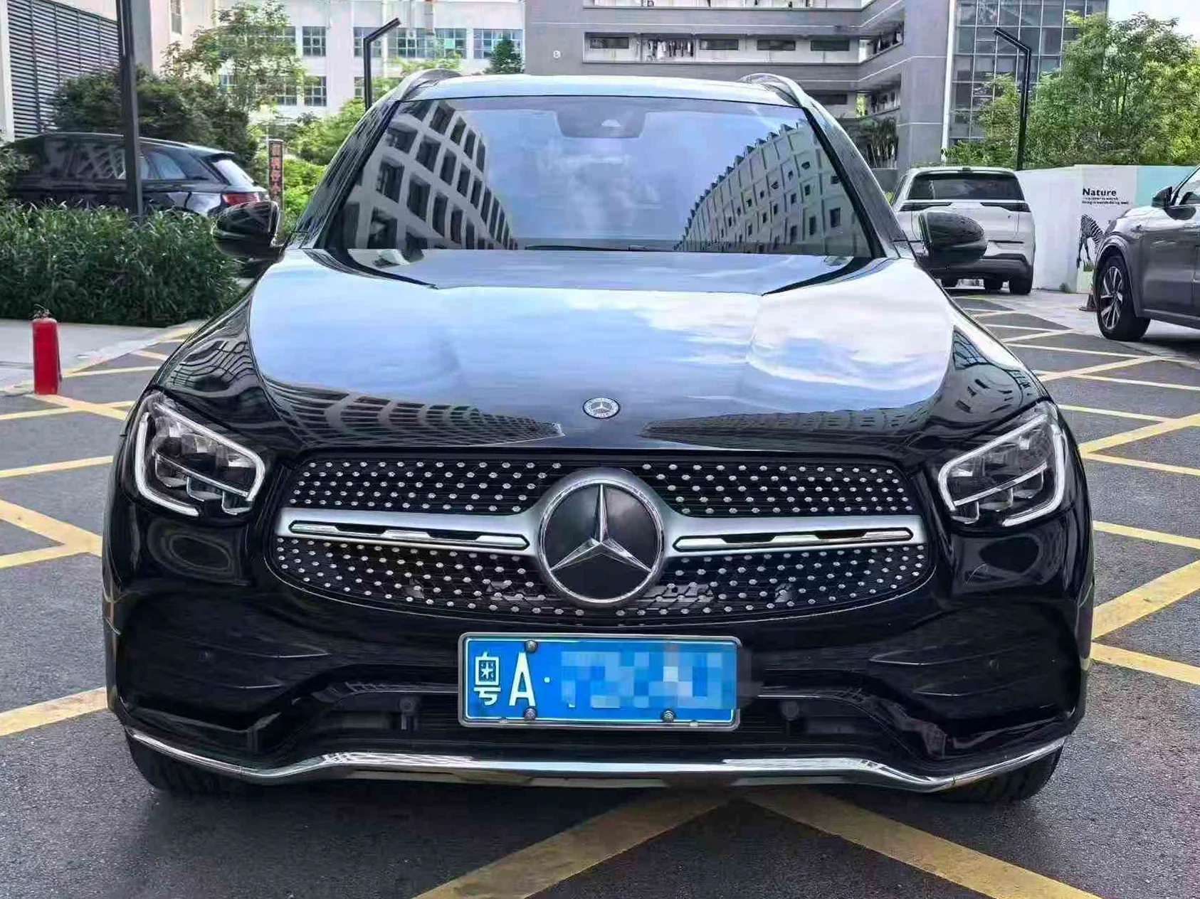 奔驰GLC 正面外观二