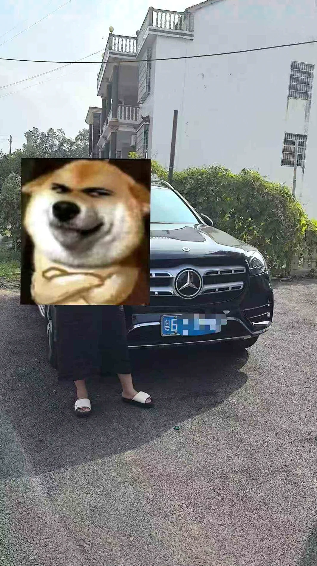 奔驰GLS 正面外观二