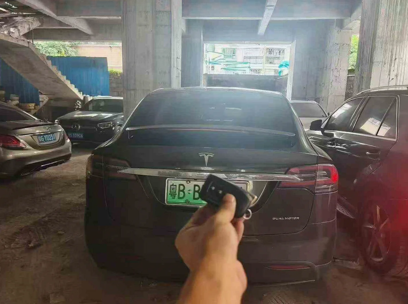 特斯拉MODEL 驾驶室