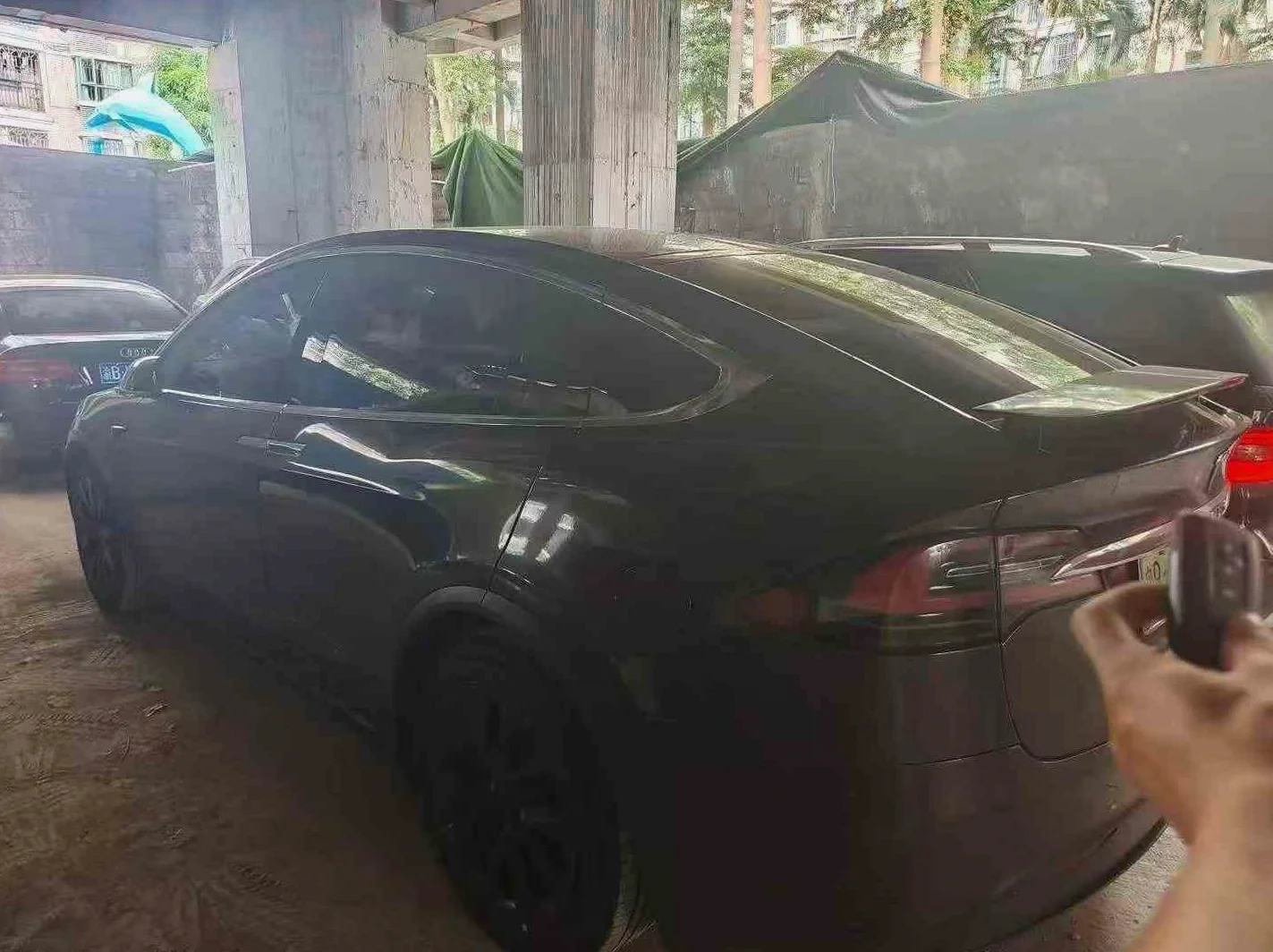 特斯拉MODEL 正面外观三