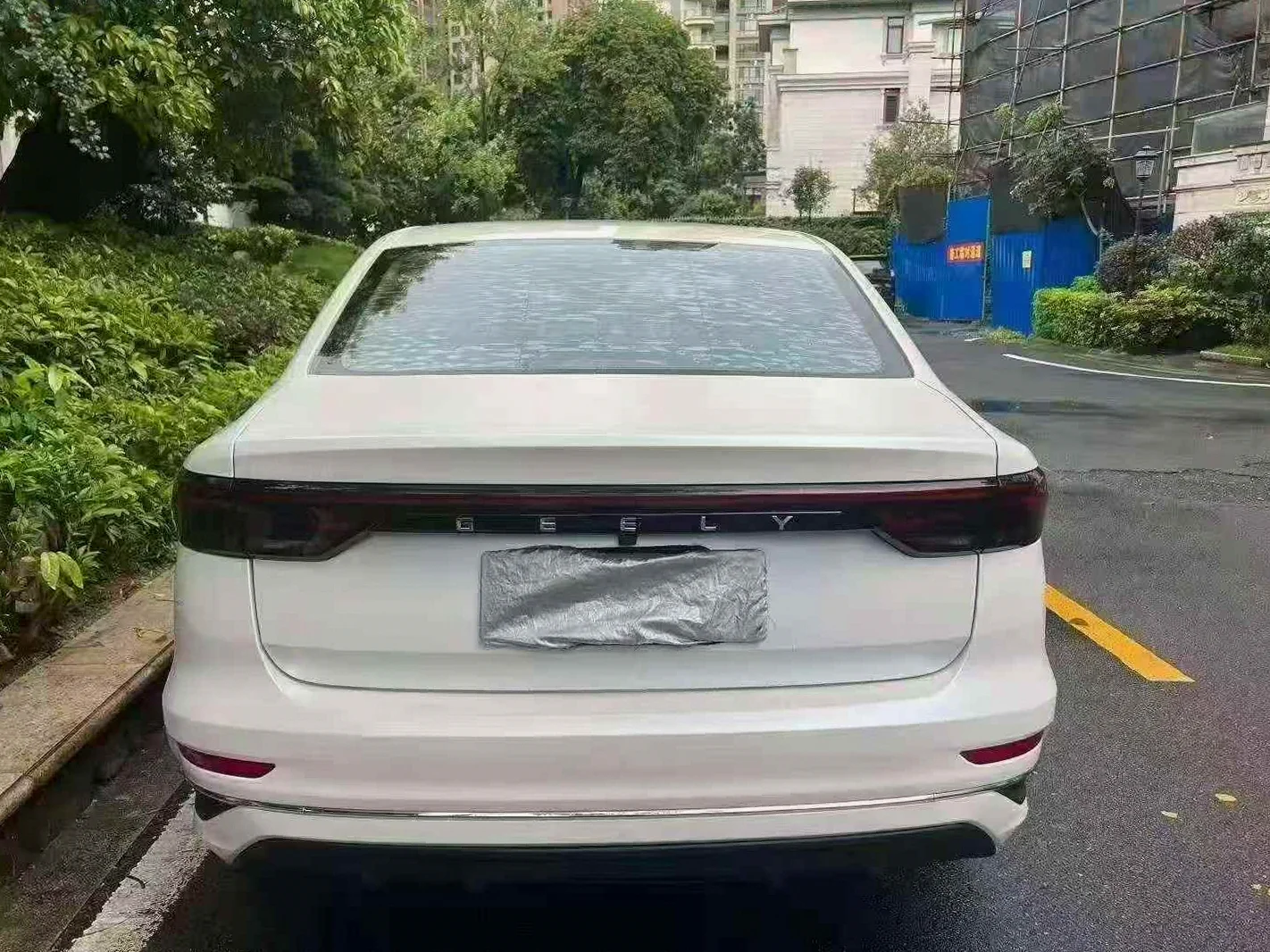 吉利帝豪 内饰后排