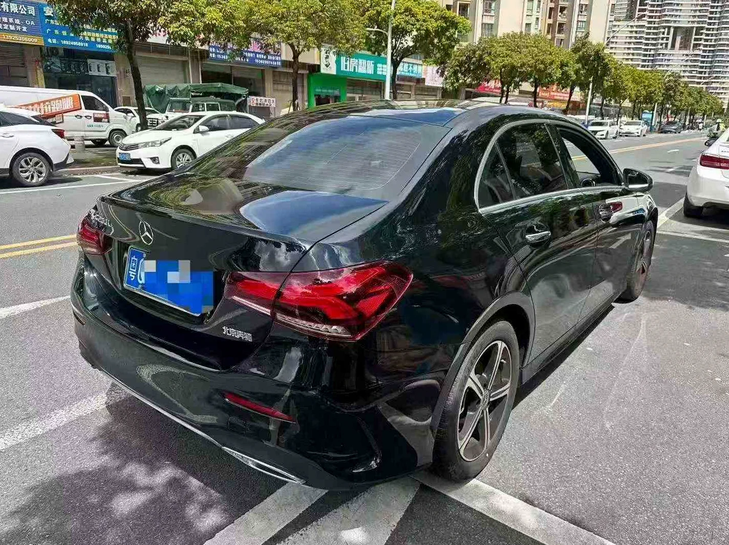 奔驰A 驾驶室