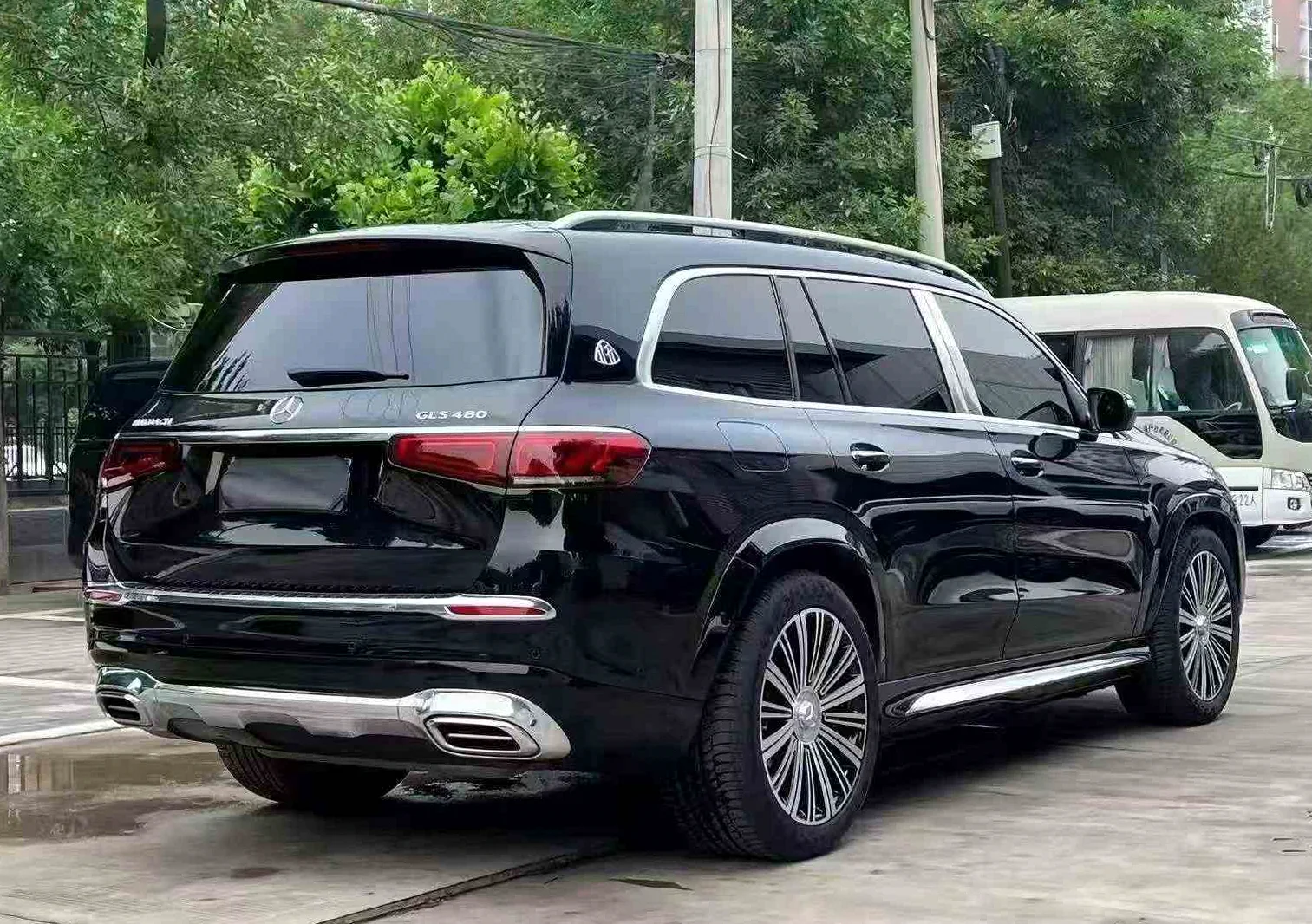 奔驰迈巴赫GLS 驾驶室