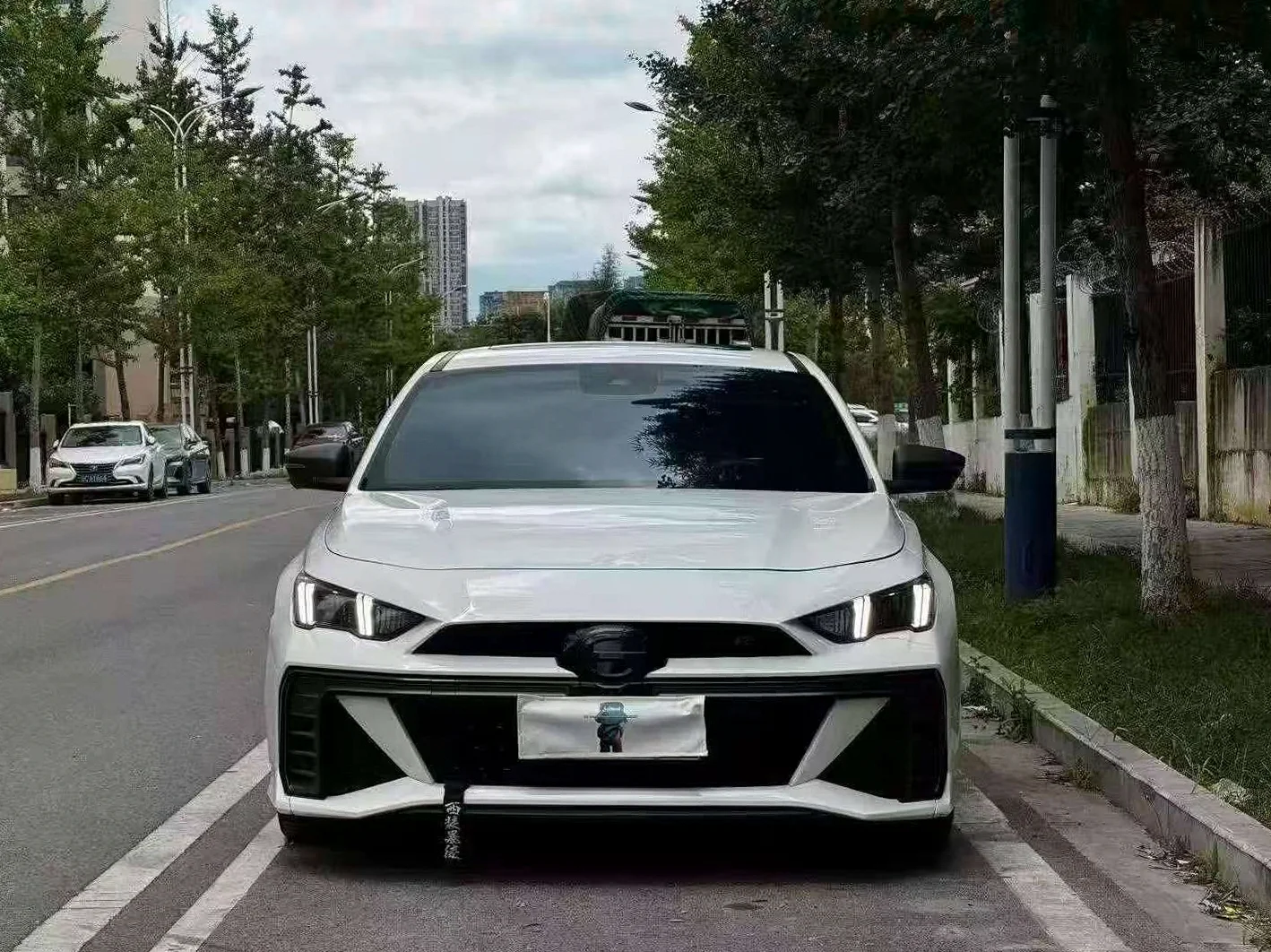 2023款 传祺 影豹