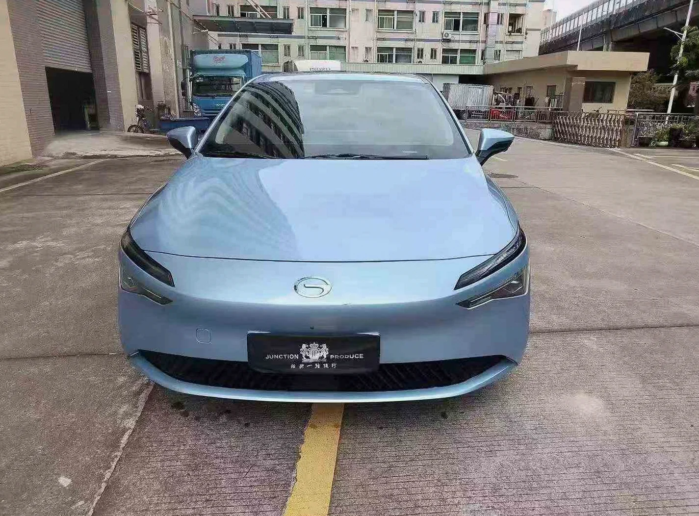 埃安S 正面外观二