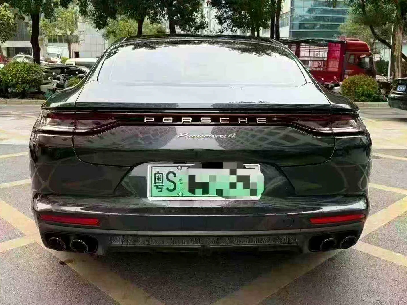 保时捷帕拉梅拉 内饰后排