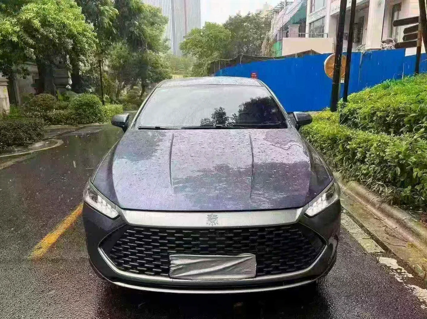 2025款 比亚迪 秦