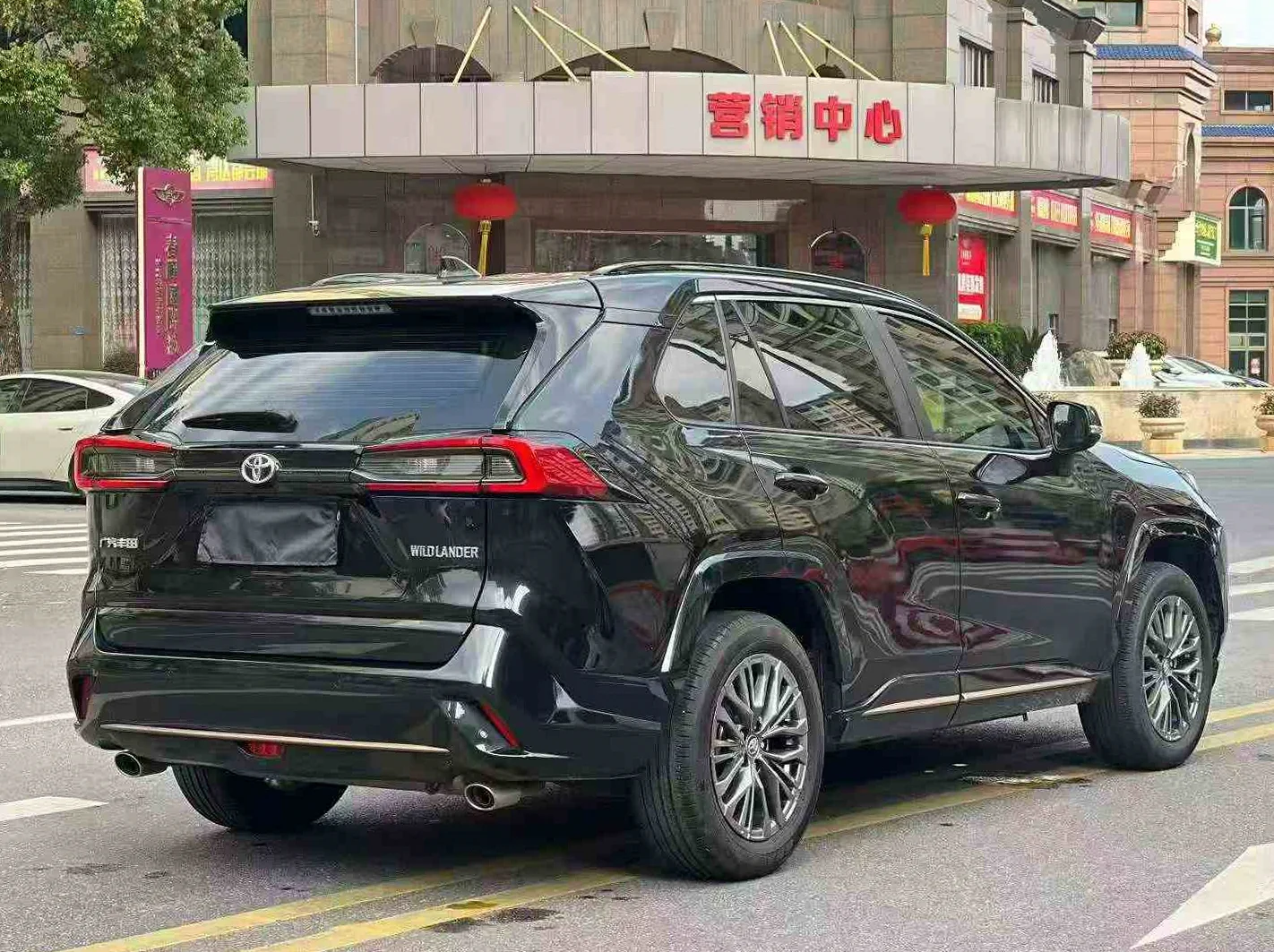 丰田威兰达 驾驶室