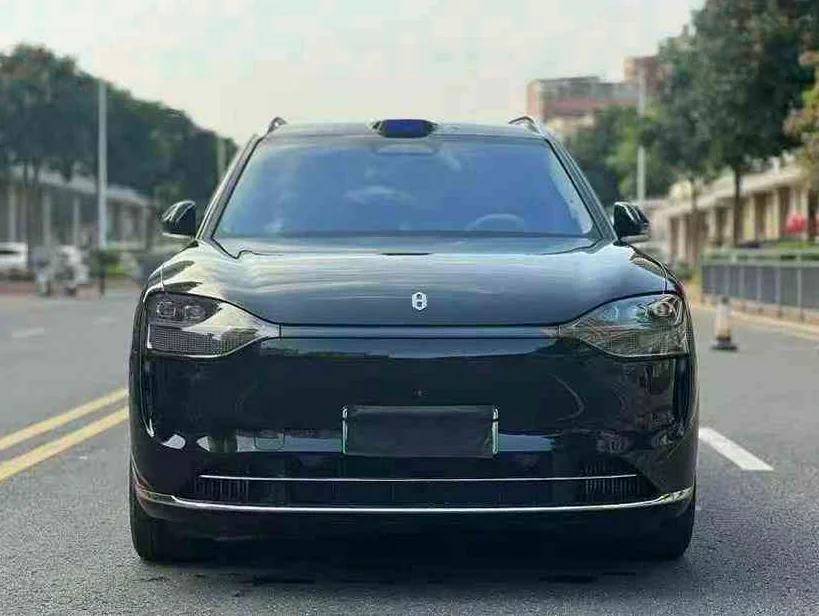 华为智选问界 正面外观二