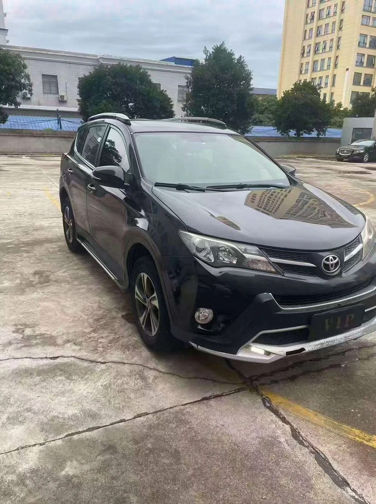丰田RAV4荣放 正面外观二