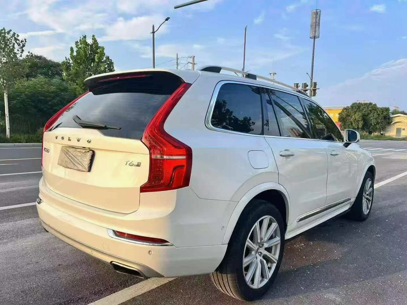 沃尔沃XC90 后面外观一