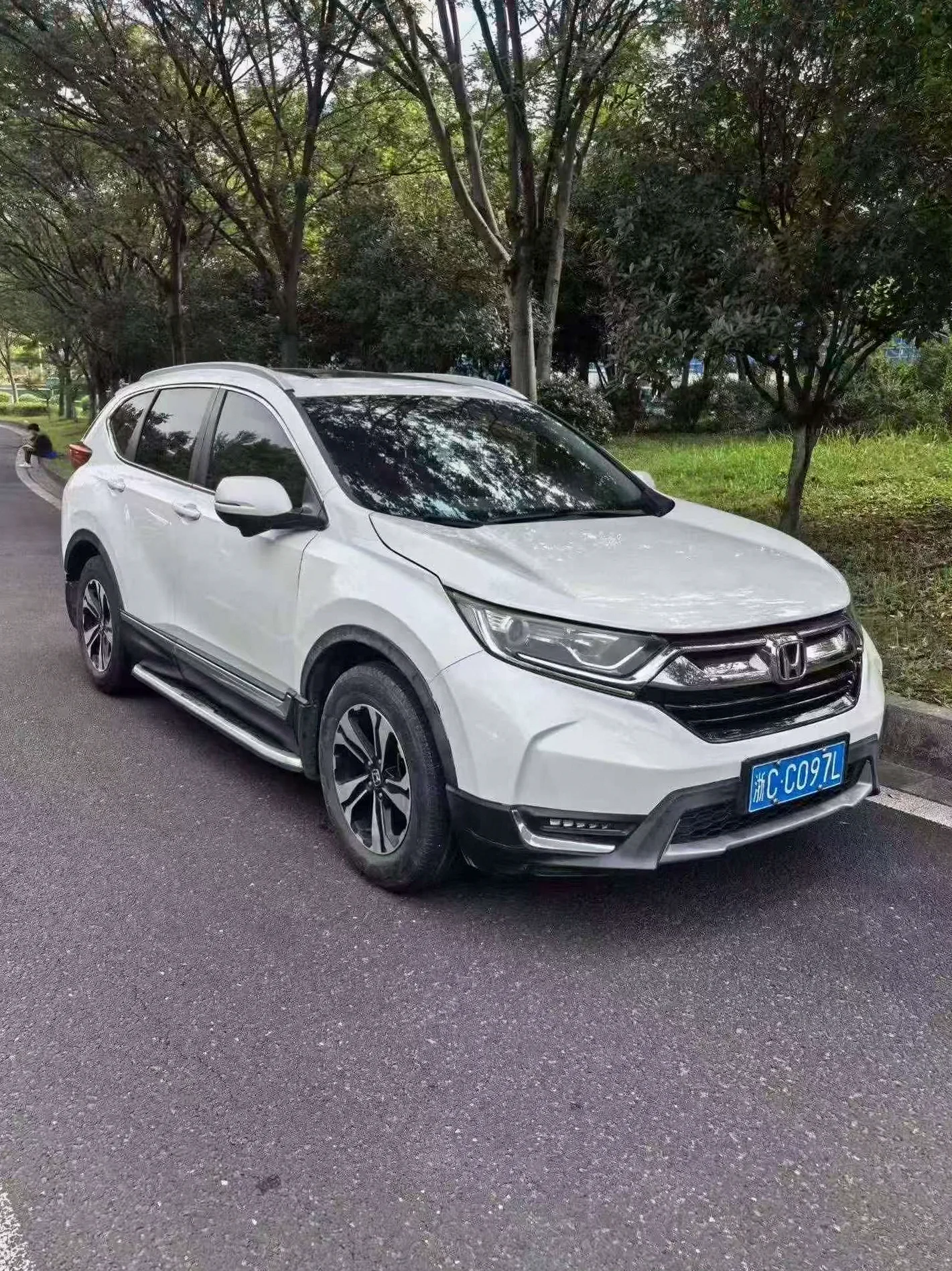 本田CRV 正面外观二