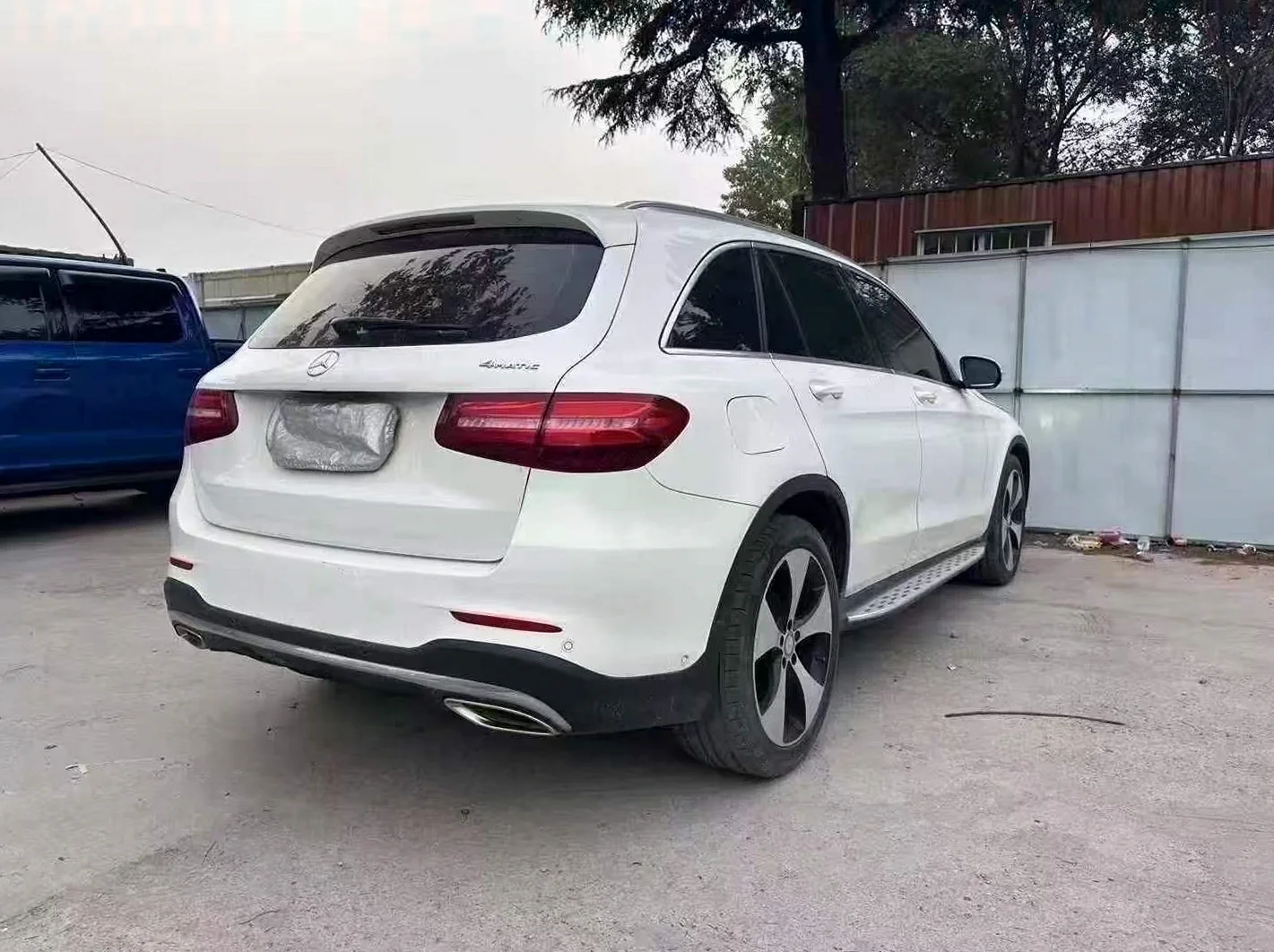 奔驰GL 驾驶室