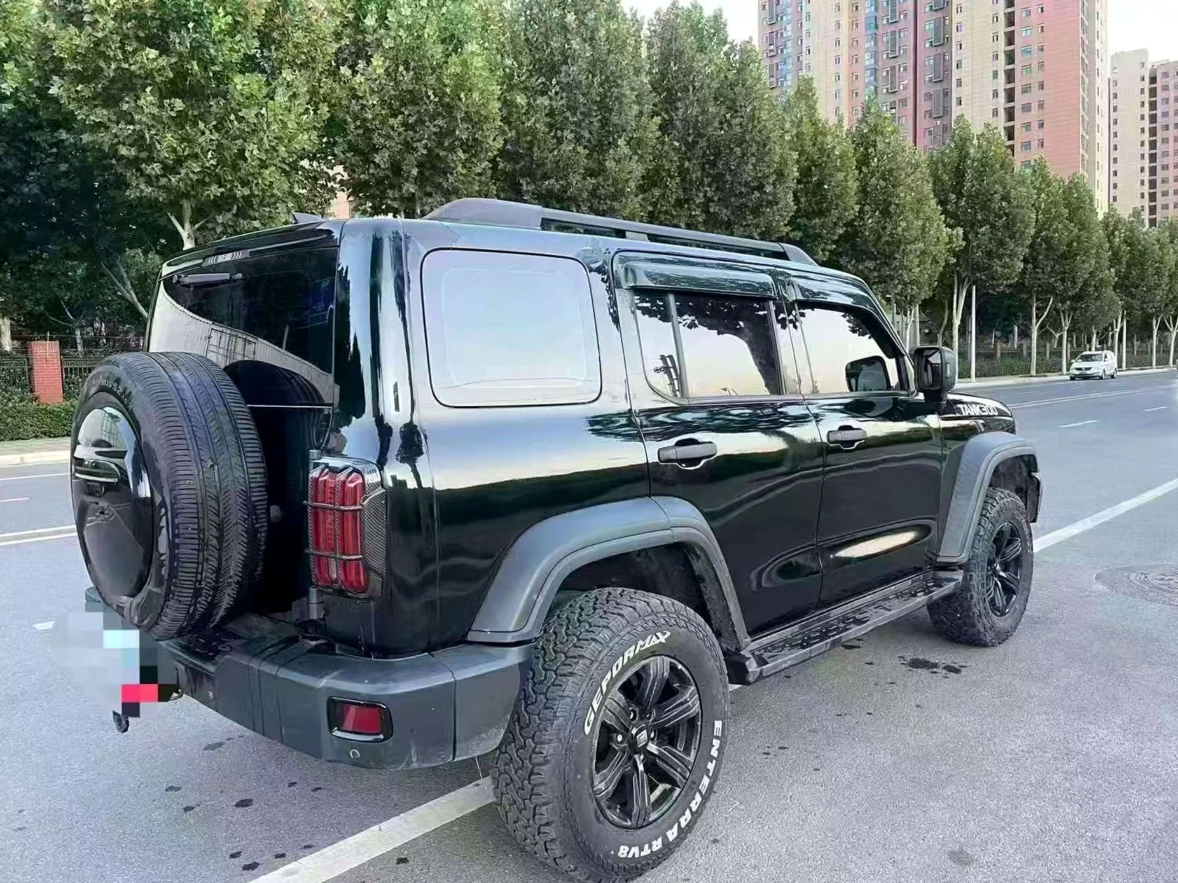 长城汽车300 后面外观三