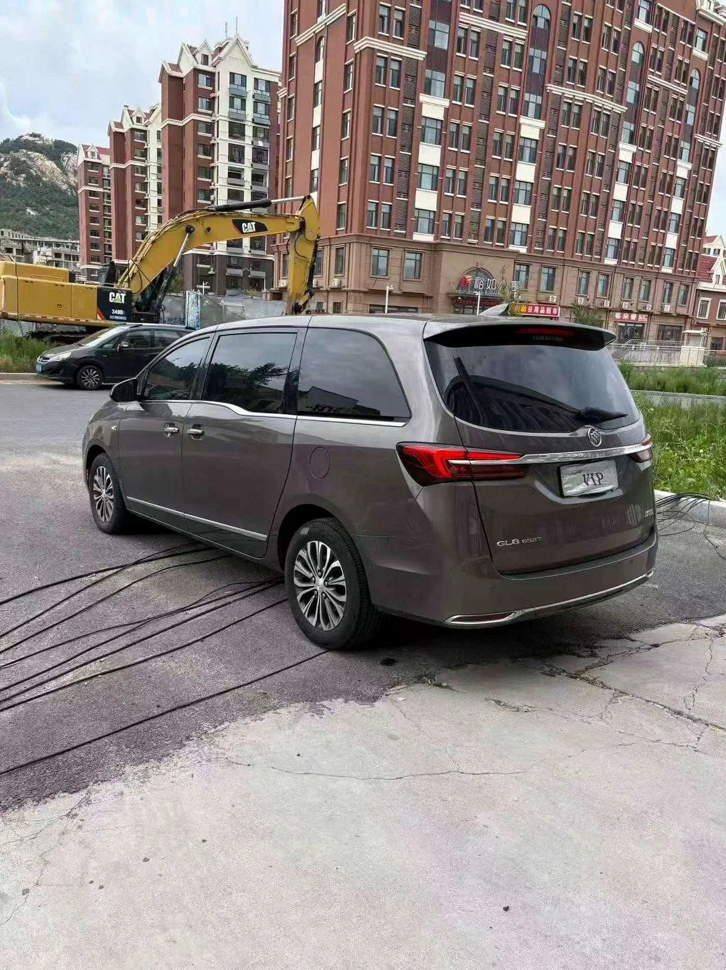 别克GL8 后面外观二