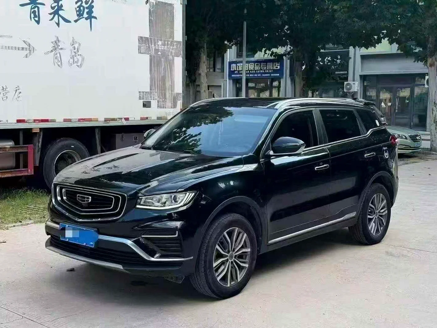 吉利博越 正面外观三