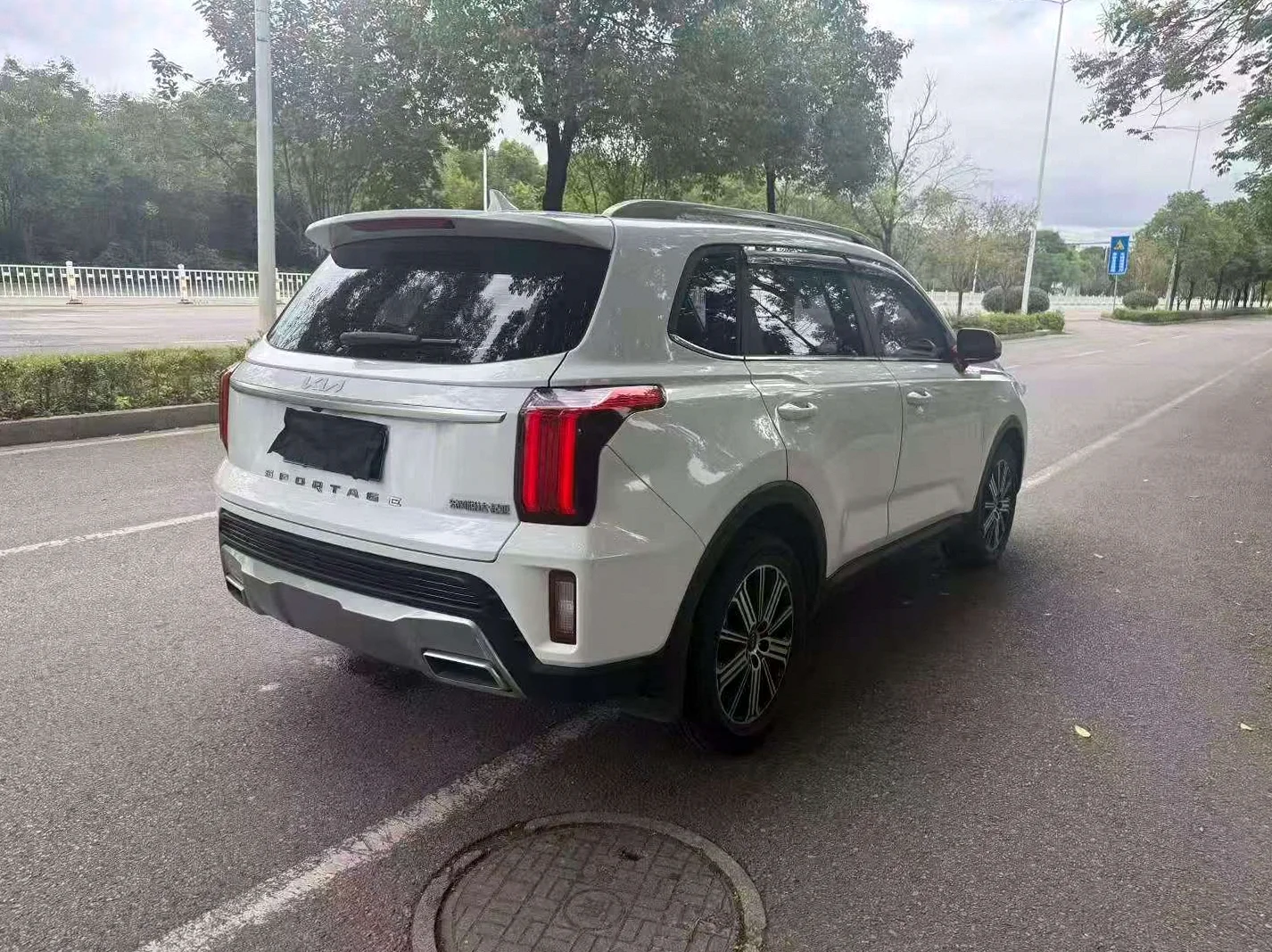 起亚智跑 驾驶室