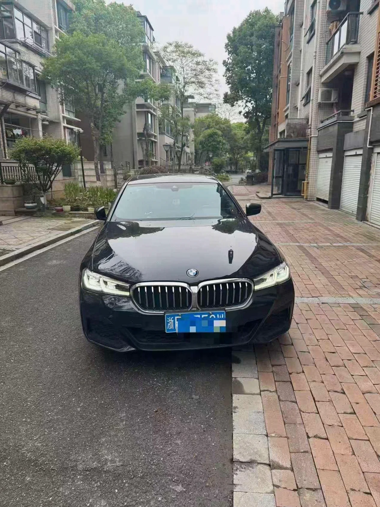 宝马5系 正面外观二