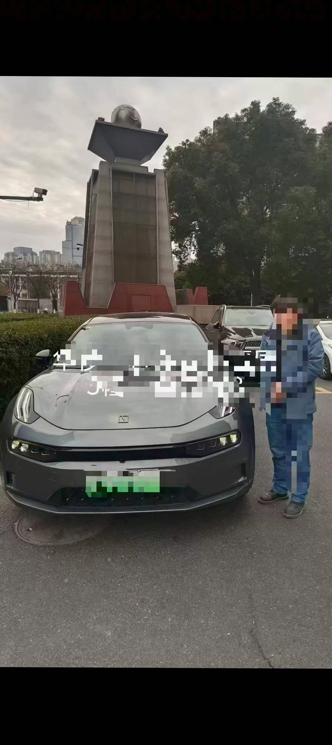 2022款 极氪汽车 001
