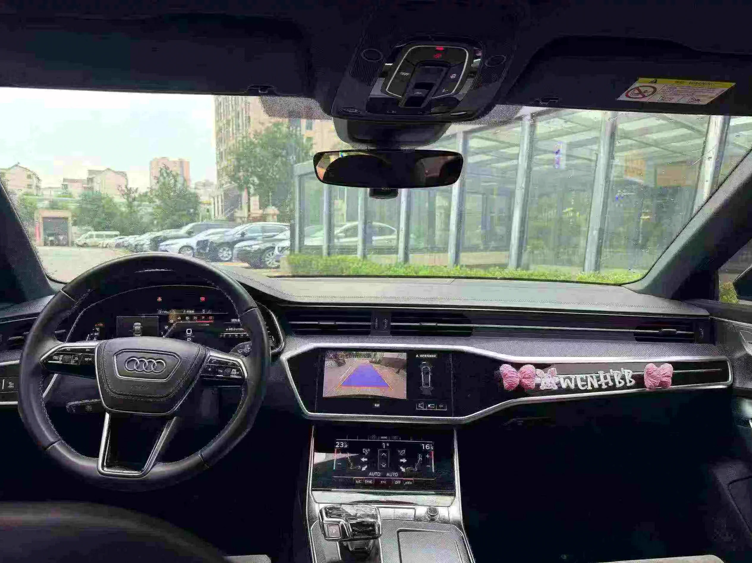 奥迪A6L 后面外观二