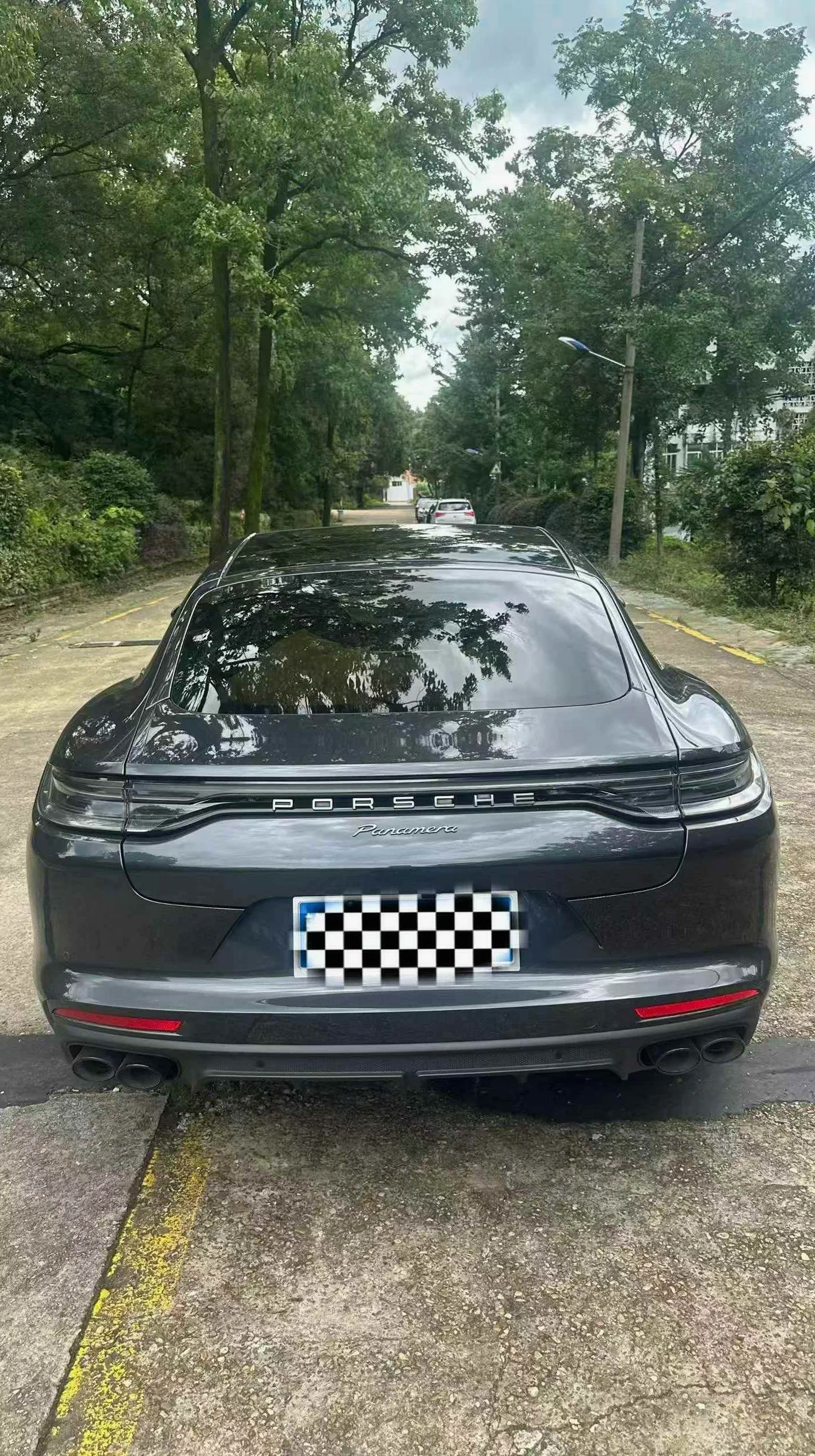 保时捷帕拉梅拉 内饰后排