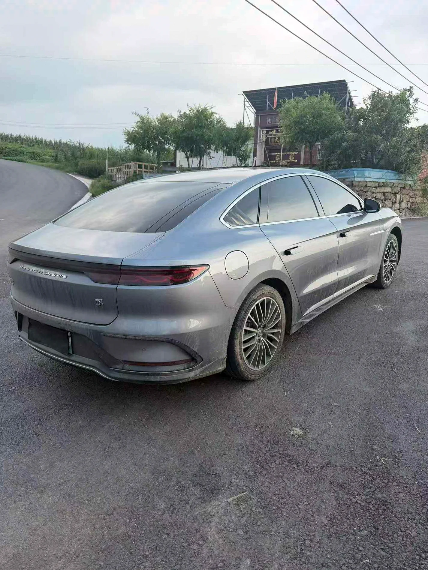 比亚迪汉 内饰后排